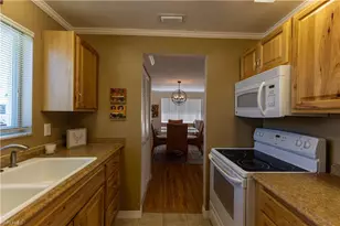 431 Van Buren St, Fort Myers, FL 33916 - Photo 41