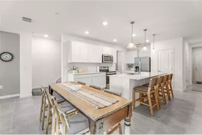 1526 Lake Jessup Cir, Cape Coral, FL 33909 - Photo 11