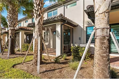 1526 Lake Jessup Cir, Cape Coral, FL 33909 - Photo 3