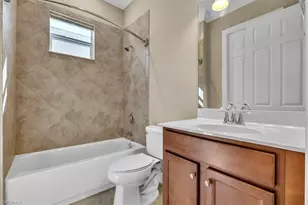 12645 Fairway Cove Ct, Fort Myers, FL 33905 - Photo 35