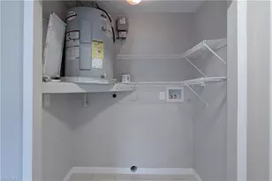 427 NE Pine Island Ln, Cape Coral, FL 33909 - Photo 15