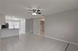 427 NE Pine Island Ln, Cape Coral, FL 33909 - Photo 3