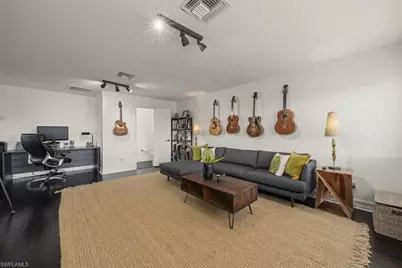 2648 Fairmont Isle Cir, Cape Coral, FL 33991 - Photo 39