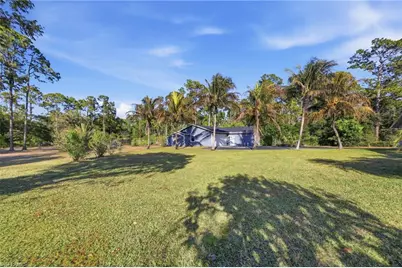 6011 Sea Grass Ln, Naples, FL 34116 - Photo 7