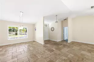 6011 Sea Grass Ln, Naples, FL 34116 - Photo 9