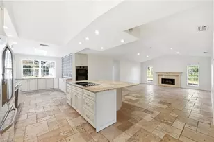 6011 Sea Grass Ln, Naples, FL 34116 - Photo 15