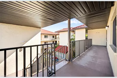 11170 Caravel Cir #310, Fort Myers, FL 33908 - Photo 5