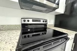 746 SW 8th Terrace, Cape Coral, FL 33991 - Photo 11