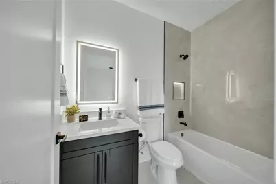 2911 46th St W, Lehigh Acres, FL 33971 - Photo 35