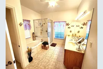 2863 SW 24th Ave, Cape Coral, FL 33914 - Photo 11