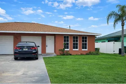 633 SE 12th Ct #B, Cape Coral, FL 33990 - Photo 21