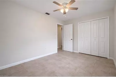 633 SE 12th Ct #B, Cape Coral, FL 33990 - Photo 7