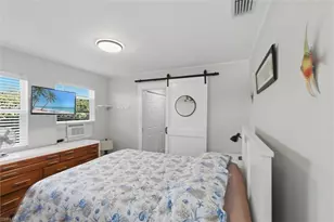 1105 Christopher Ct, Naples, FL 34104 - Photo 41