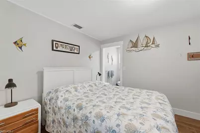 1105 Christopher Ct, Naples, FL 34104 - Photo 33