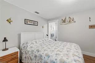 1105 Christopher Ct, Naples, FL 34104 - Photo 33