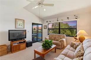 8625 Charter Club Cir, Fort Myers, FL 33919 - Photo 15