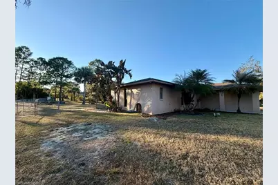 409 McArthur Ave, Lehigh Acres, FL 33936 - Photo 33