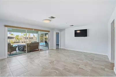 405 Tower Dr, Cape Coral, FL 33904 - Photo 9