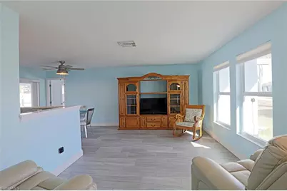 3626 SE 2nd Ave, Cape Coral, FL 33904 - Photo 11