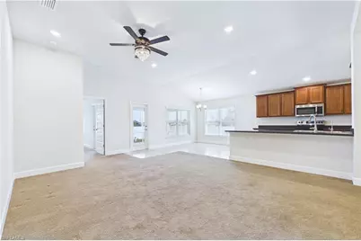 2807 NW 5th St, Cape Coral, FL 33993 - Photo 5