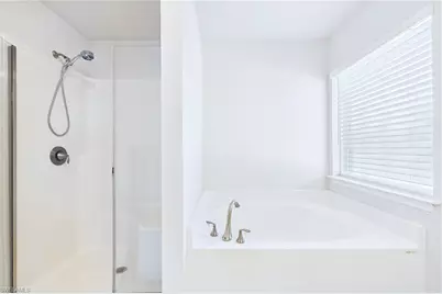 2807 NW 5th St, Cape Coral, FL 33993 - Photo 23