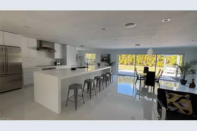 1357 Kingswood Ct, Fort Myers, FL 33919 - Photo 9