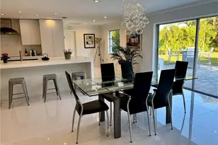 1357 Kingswood Ct, Fort Myers, FL 33919 - Photo 7