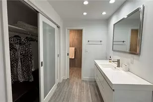 1357 Kingswood Ct, Fort Myers, FL 33919 - Photo 15