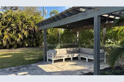 1357 Kingswood Ct, Fort Myers, FL 33919 - Photo 29