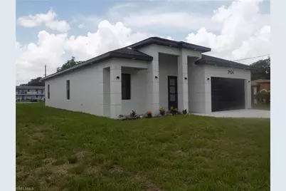 2924 Dunbar Ave, Fort Myers, FL 33916 - Photo 1