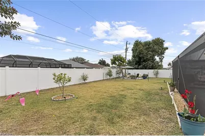 303 NE 13th Ave, Cape Coral, FL 33909 - Photo 25