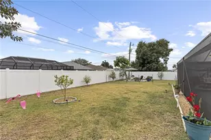 303 NE 13th Ave, Cape Coral, FL 33909 - Photo 25