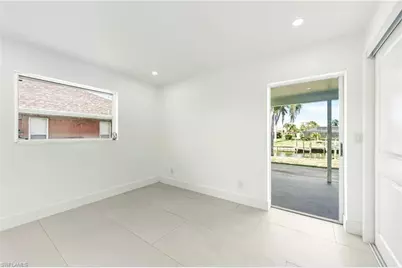 2031 SE 25th Ln, Cape Coral, FL 33904 - Photo 19