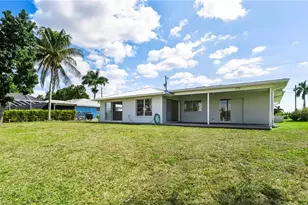 2031 SE 25th Ln, Cape Coral, FL 33904 - Photo 25