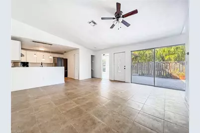 6302 Royal Woods Dr, Fort Myers, FL 33908 - Photo 5