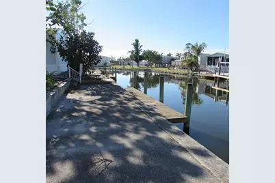 5004 Gulfgate Ln, Saint James City, FL 33956 - Photo 11