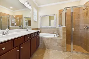 3514 E Hampton Cir, Alva, FL 33920 - Photo 11