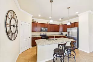 3514 E Hampton Cir, Alva, FL 33920 - Photo 3