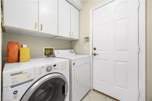 11033 Harbour Yacht Ct, Fort Myers, FL 33908 - Photo 25