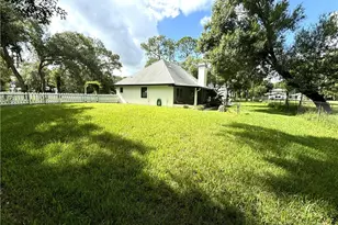 1090 Woods Dr, Labelle, FL 33935 - Photo 27