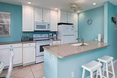 805 E Gulf Dr #5-D, Sanibel, FL 33957 - Photo 9