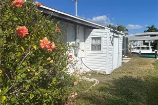 2320 Oleander St, Saint James City, FL 33956 - Photo 21