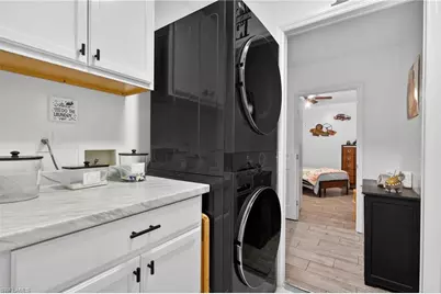 633 NW 16th Pl, Cape Coral, FL 33993 - Photo 19