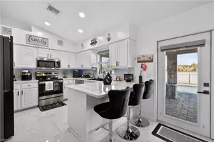 633 NW 16th Pl, Cape Coral, FL 33993 - Photo 9