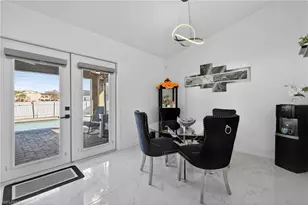 633 NW 16th Pl, Cape Coral, FL 33993 - Photo 11