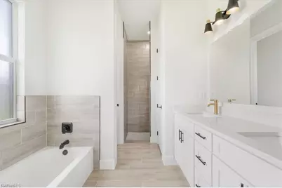 430 Mercedes Ct, Lehigh Acres, FL 33972 - Photo 41