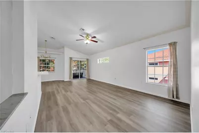 5370 Park Rd #4, Fort Myers, FL 33908 - Photo 9