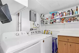 2350 W First St, Fort Myers, FL 33901 - Photo 23