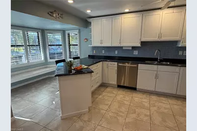 2726 SE 24th Ct, Cape Coral, FL 33904 - Photo 7