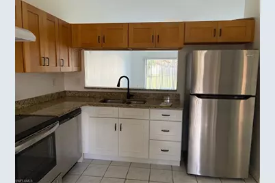 6479 Royal Woods Dr, Fort Myers, FL 33908 - Photo 5